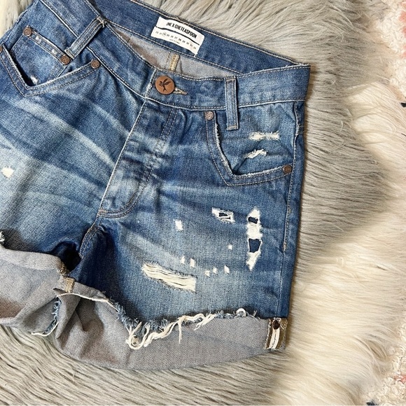 One Teaspoon Hawks Relaxed Fit High Rise Twisted Cuff Women’s Denim Shorts Sz 24 - Picture 4 of 11